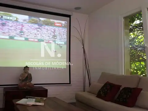 Casa en Alquiler en Costa Del Salado, USD 3.000