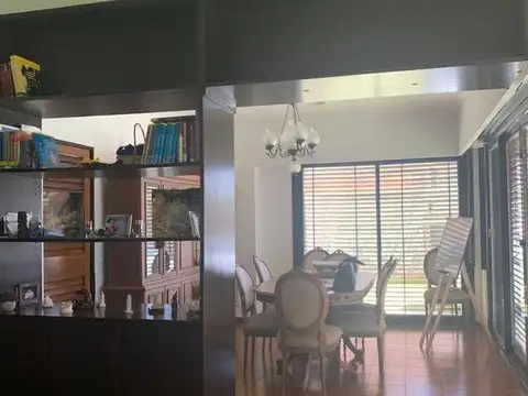 Casa en Venta en Ituzaingo, USD 260.000