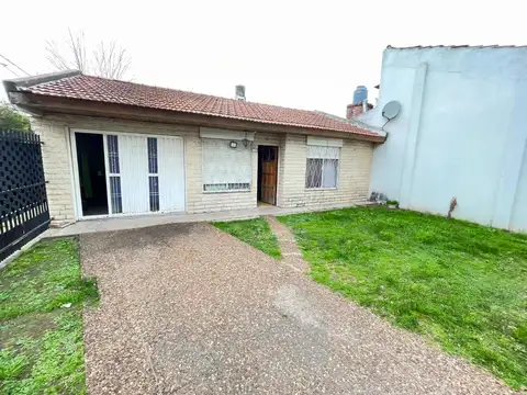 Casa Esquina Lote Propio 5 Amb c/Jardin S.Martin