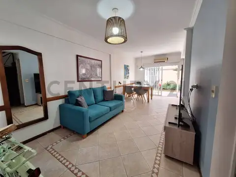 VENTA DÚPLEX 4 AMBIENTES EN BANFIELD, APTO CRÉDITO!
