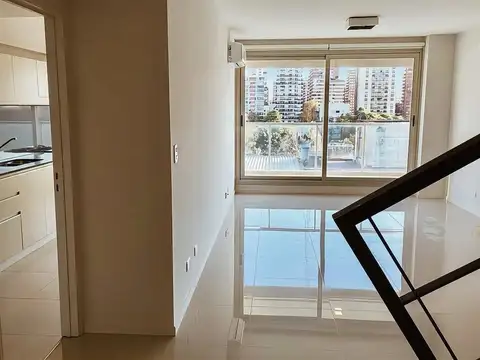 Duplex 3 ambientes - Piso 12 con terraza propia