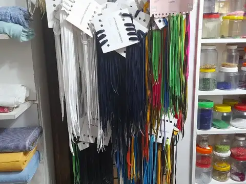 VENTA DE FONDO D COMERCIO MERCERIA VILLA BALLESTER