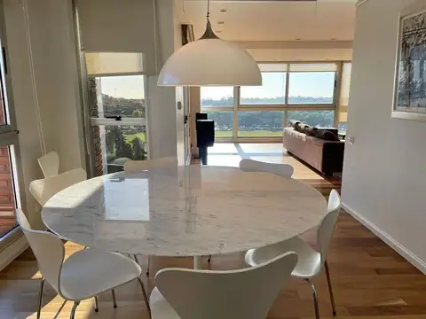 Departamento en Alquiler de 4 ambientes