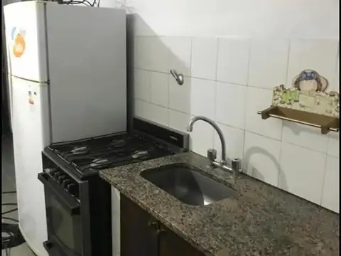 Casa 3 ambientes con 2 baños