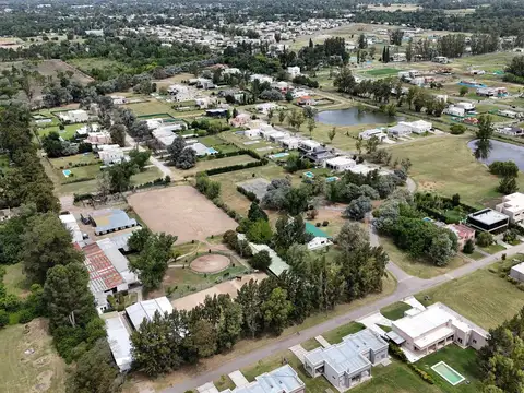 Acepta permuta y financiación - Lote en Pilar