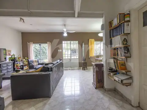 Casa en Venta en Temperley, USD 119.000