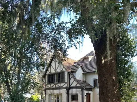 Se vende El Chalet Rafael Candia en la exclusiva zona de La Florida