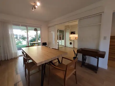 Depto Tipo Casa 4 ambientes con 1 baño