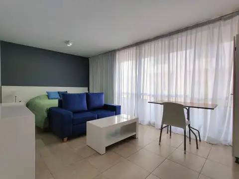 Calle Rivadavia  al 1100