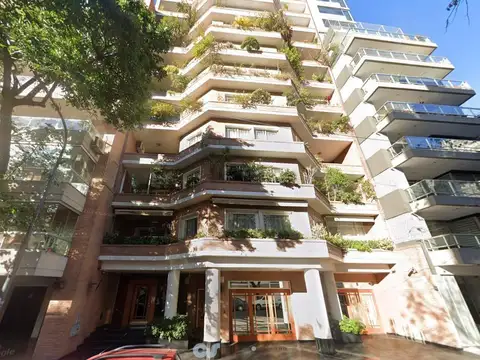 Departamento 5 ambientes con dependencia en Caballito