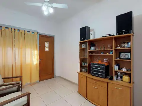 Diagonal 115 e/ 42 bis y 43 n 471