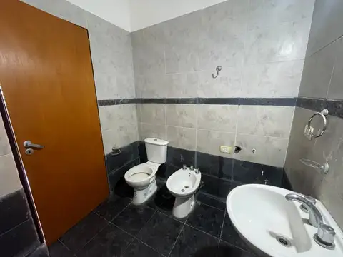 Ingeniero Guillermo White 800