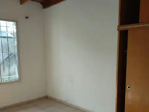 Casa en Alquiler en Zarate, $ 450.000