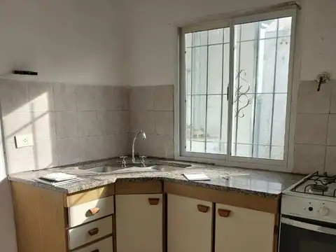 Casa en Alquiler de 1 dormitorio