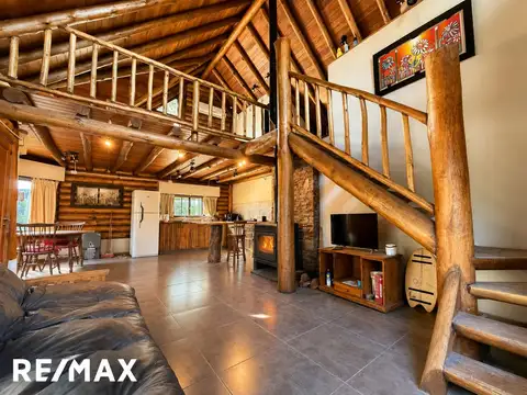 Casa 3 ambientes con 2 baños