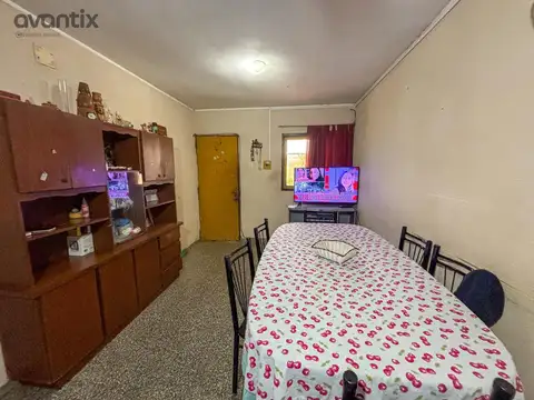 Casa 4 ambientes con 1 baño