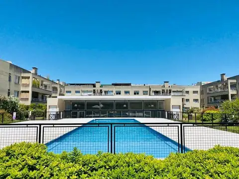 Departamento  en venta 2 ambientes, cochera, Complejo Sucre