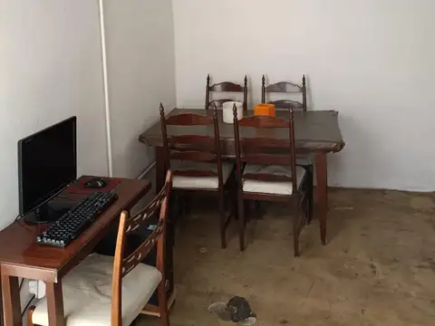 Depto Tipo Casa en Venta al Este