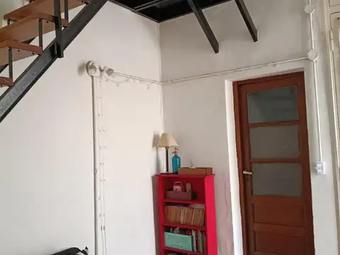 Depto Tipo Casa 4 ambientes con 1 baño