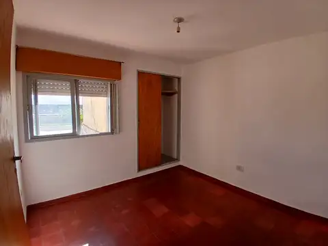 Balcarce 800, Piso 2