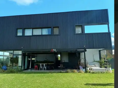 Casa en Venta en San Sebastian, USD 230.000