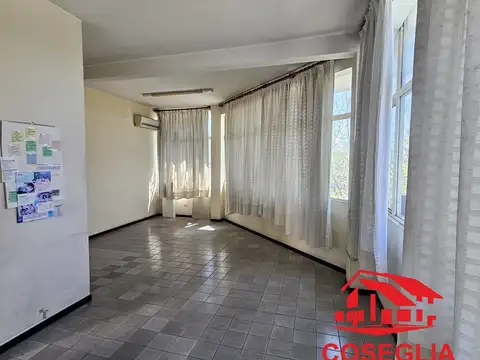 Oficina en Venta 40 años