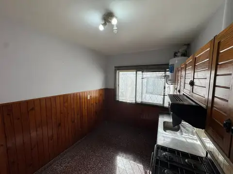 Depto Tipo Casa en Alquiler en Ramos Mejia, $ 480.000