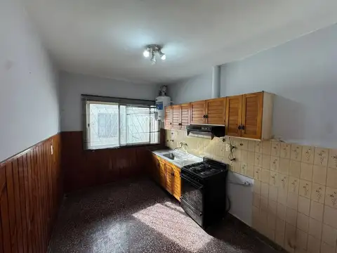 Depto Tipo Casa en Alquiler 56 años