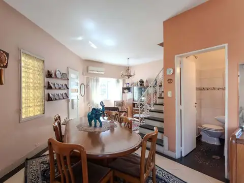 Depto Tipo Casa en Venta de 3 dormitorios