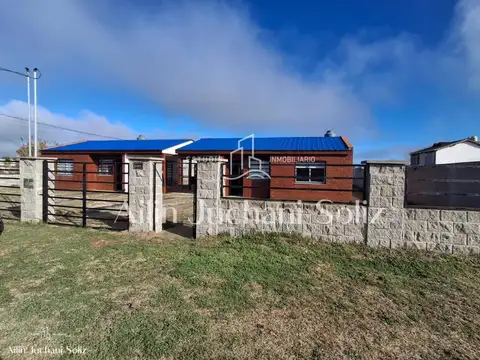 Casa 3 ambientes con 1 baño