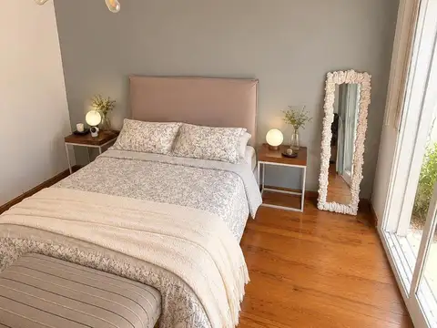 Depto Tipo Casa en Venta con 1 cocheras