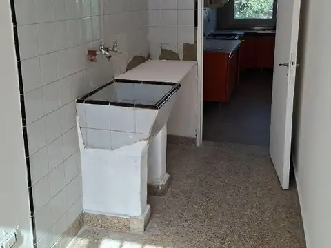 DEPARTAMENTO EN VENTA BARRIO COFICO  AMPLIO Y LUMINOSO - APTO CREDITO.