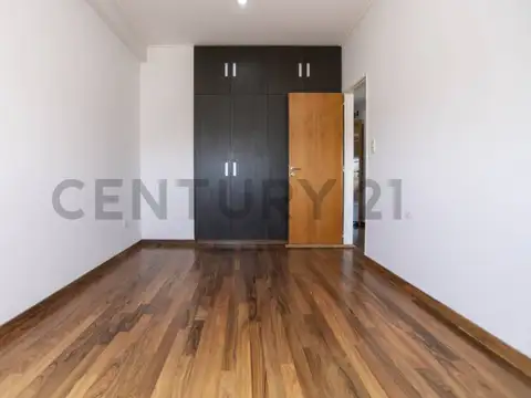 Departamento en Venta con 2 cocheras