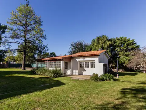 Venta Lote con Casa de 1 Dormitorio Sobre Ruta 9 Garita 18