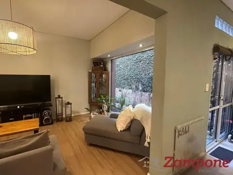Casa en Venta en Munro-Este, USD 260.000