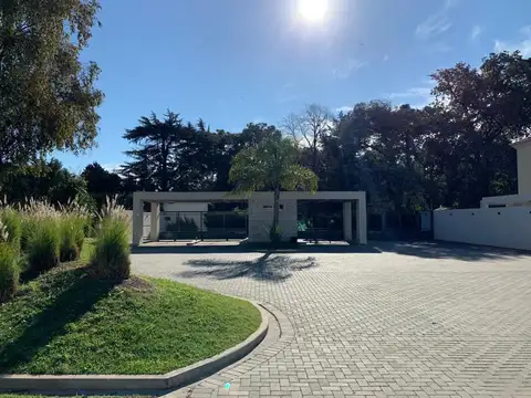 Casa en Alquiler de 3 dormitorios
