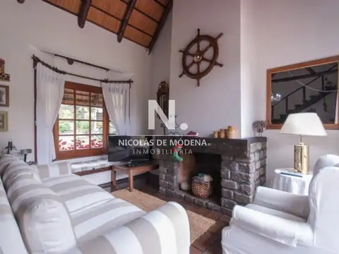 Casa en Alquiler Temporal en Playa Mansa, USD 7.500