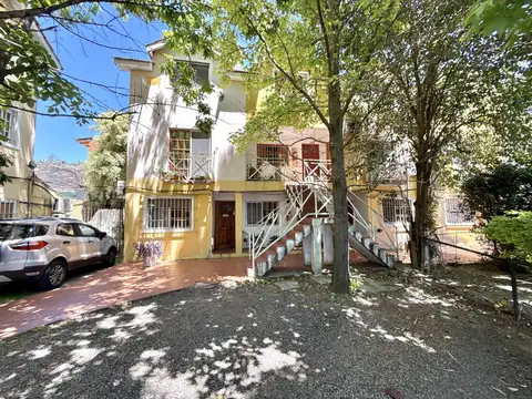 Depto Tipo Casa en Venta 25 años