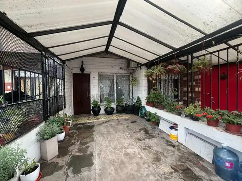 Duplex en venta en Castelar Norte.