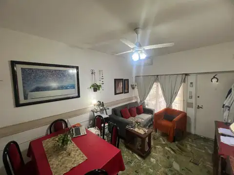 Depto Tipo Casa en Venta de 3 ambientes