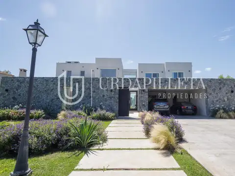 Casa en Venta de 6 dormitorios