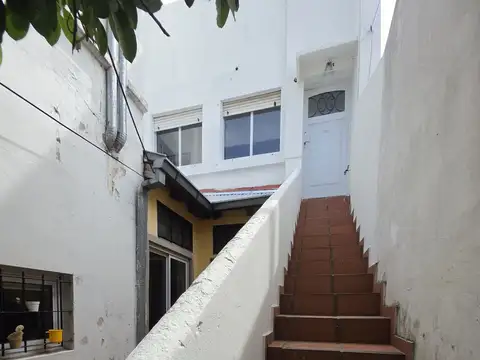 Depto Tipo Casa en Alquiler en Munro-Este, $ 1.250.000