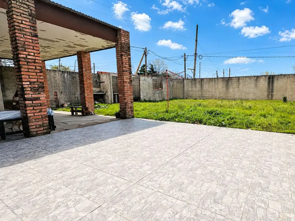 Calle 70 2300