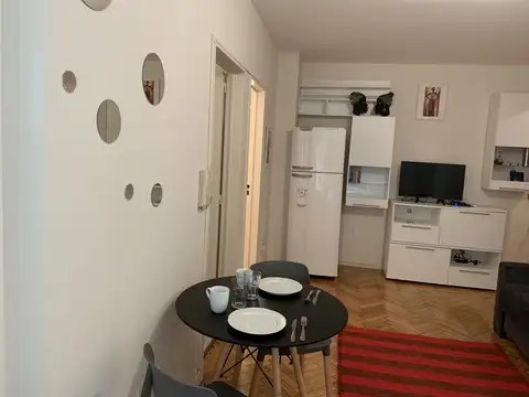 Departamento en Alquiler en San Nicolás, USD 650