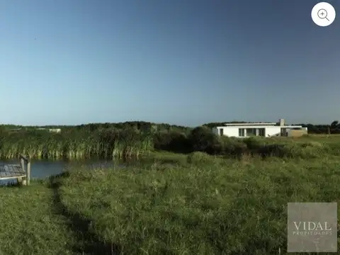 Terreno en Venta en La Pedrera, USD 35.000