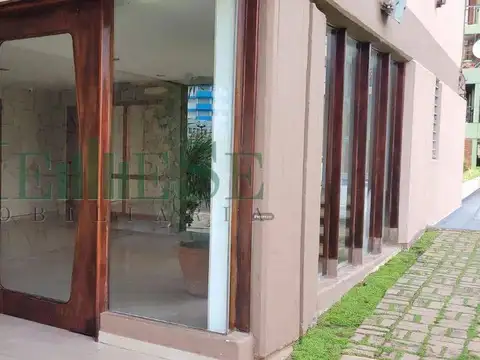 Toninas 100, Piso 2