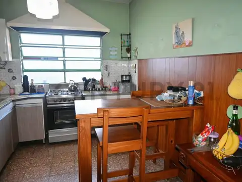 Coronel Erezcano 2100, Piso 0