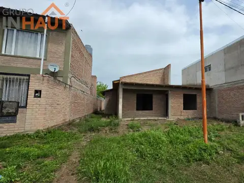 Maria Leticia Sosa de Romera al 200