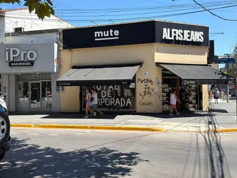 Local en Venta en San Miguel, USD 1.350.000