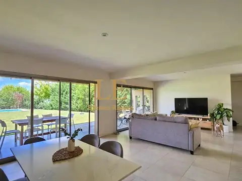 Casa en Venta de 4 dormitorios